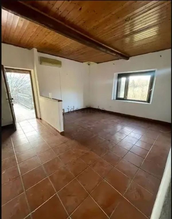 appartamento in vendita a Coreglia Antelminelli in zona Ghivizzano
