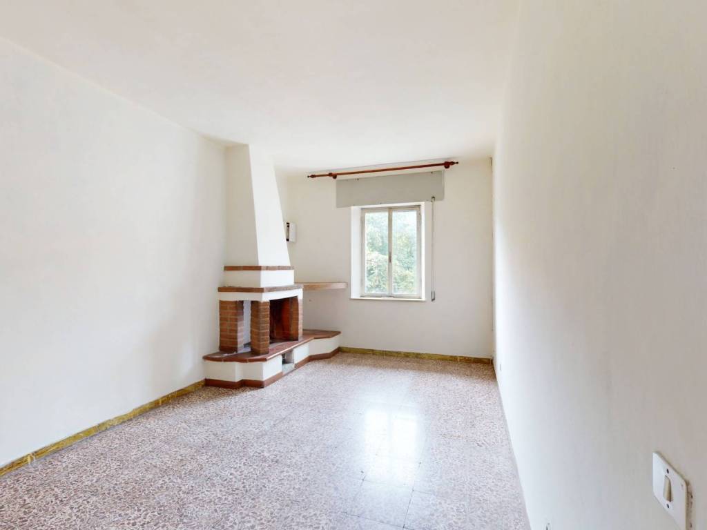 casa indipendente in vendita a Coreglia Antelminelli in zona Ghivizzano