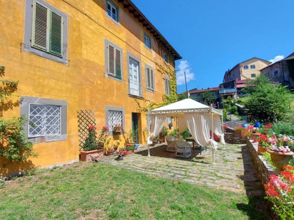 casa indipendente in vendita a Coreglia Antelminelli