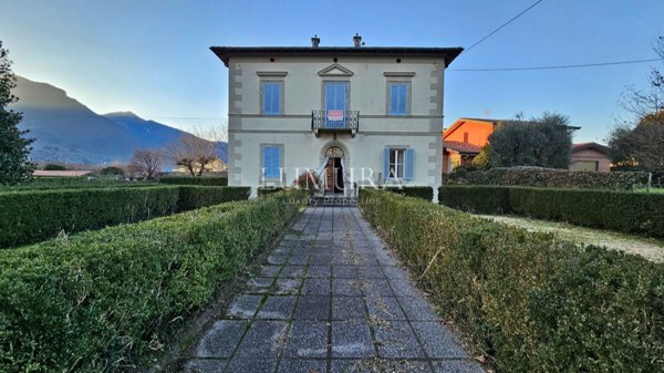 casa indipendente in vendita a Coreglia Antelminelli
