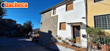 casa indipendente in vendita a Coreglia Antelminelli in zona Tereglio