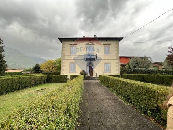 casa indipendente in vendita a Coreglia Antelminelli in zona Piano di Coreglia