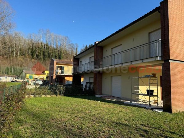 casa indipendente in vendita a Coreglia Antelminelli in zona Piano di Coreglia