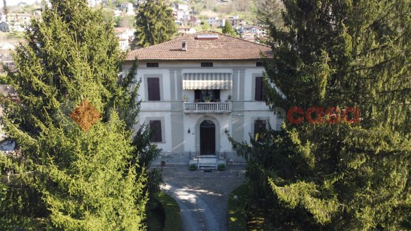 casa indipendente in vendita a Coreglia Antelminelli in zona Ghivizzano