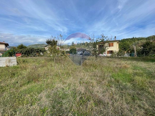 terreno edificabile in vendita a Coreglia Antelminelli in zona Piano di Coreglia