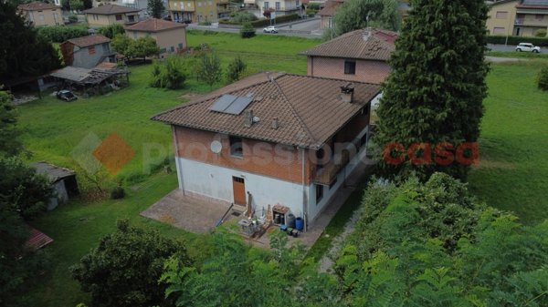 appartamento in vendita a Coreglia Antelminelli in zona Ghivizzano