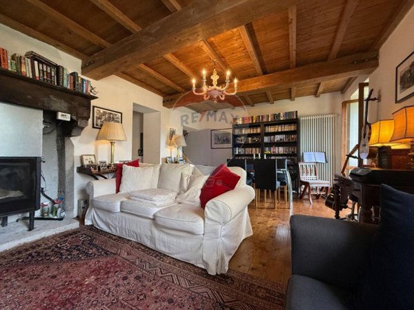casa indipendente in vendita a Coreglia Antelminelli in zona Tereglio