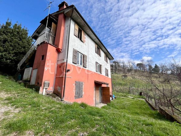 casa indipendente in vendita a Coreglia Antelminelli