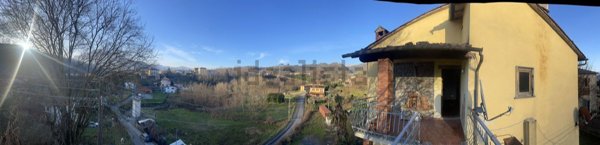 appartamento in vendita a Coreglia Antelminelli in zona Ghivizzano