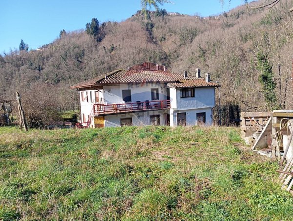 casa indipendente in vendita a Coreglia Antelminelli