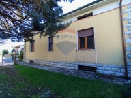 casa indipendente in vendita a Coreglia Antelminelli in zona Piano di Coreglia