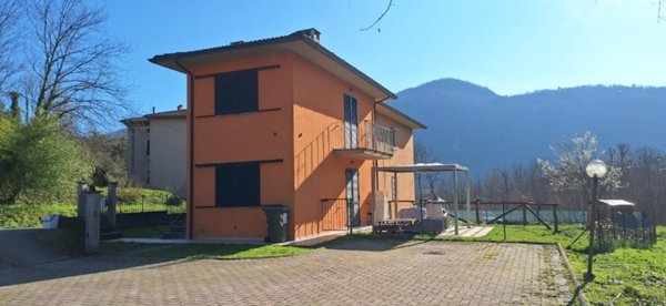 appartamento in vendita a Coreglia Antelminelli in zona Ghivizzano