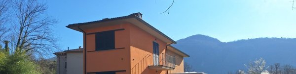 appartamento in vendita a Coreglia Antelminelli in zona Ghivizzano