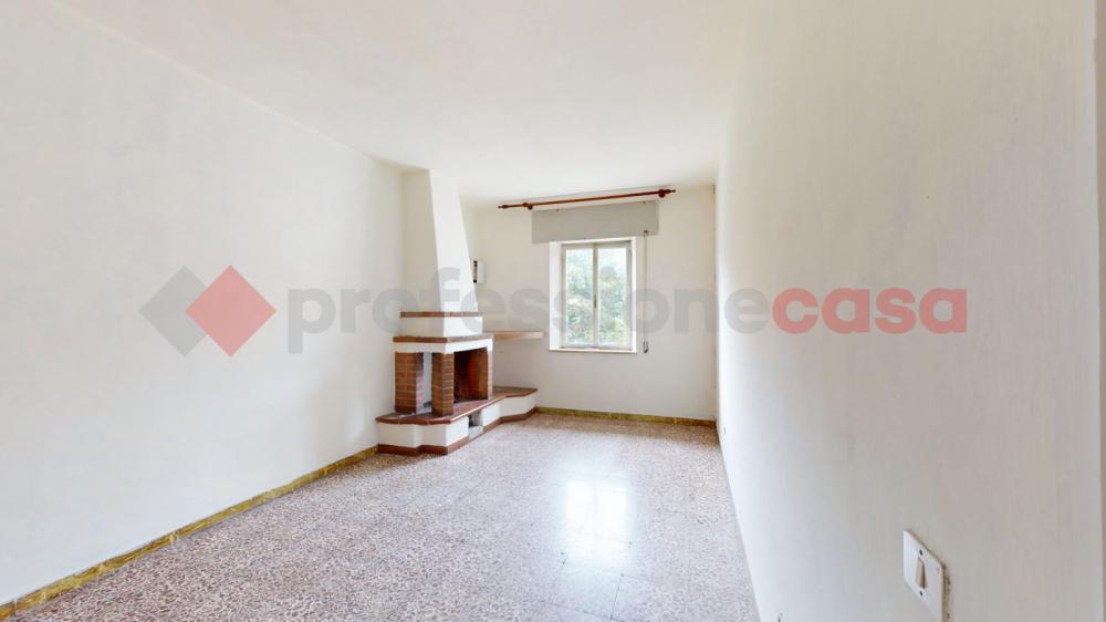 casa indipendente in vendita a Coreglia Antelminelli in zona Ghivizzano