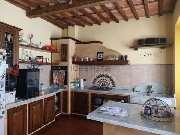 casa indipendente in vendita a Coreglia Antelminelli