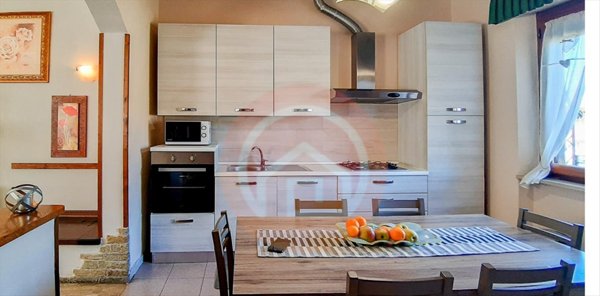 casa indipendente in vendita a Coreglia Antelminelli in zona Piano di Coreglia