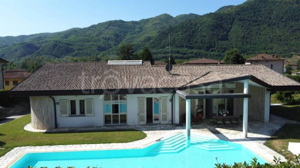 casa indipendente in vendita a Coreglia Antelminelli