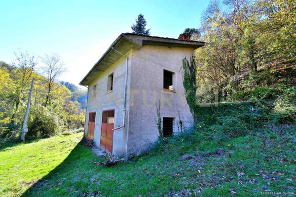casa indipendente in vendita a Coreglia Antelminelli