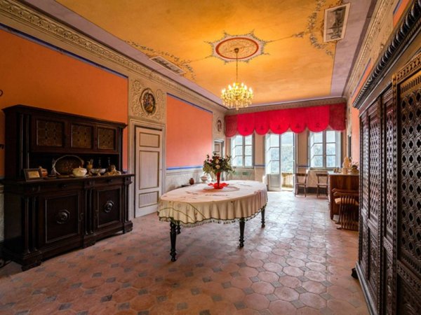 casa indipendente in vendita a Coreglia Antelminelli