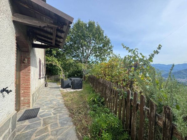 casa indipendente in vendita a Coreglia Antelminelli in zona Calavorno