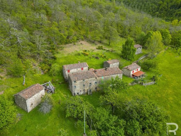 casa indipendente in vendita a Coreglia Antelminelli