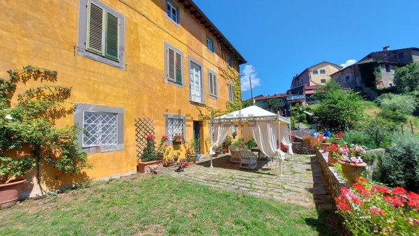 casa indipendente in vendita a Coreglia Antelminelli