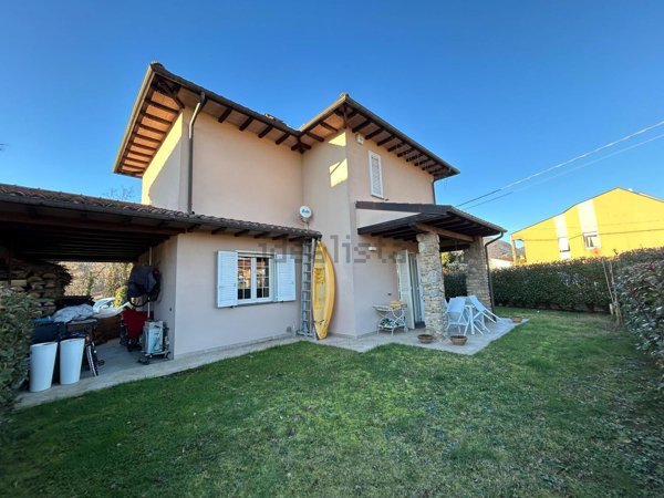 casa indipendente in vendita a Coreglia Antelminelli