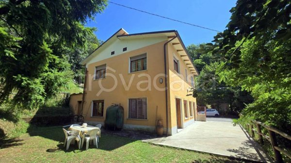 casa indipendente in vendita a Coreglia Antelminelli