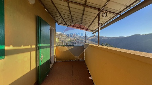 casa indipendente in vendita a Coreglia Antelminelli