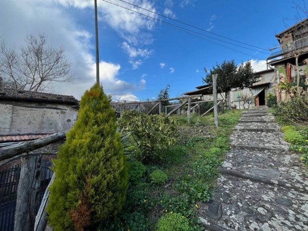 appartamento in vendita a Coreglia Antelminelli in zona Tereglio