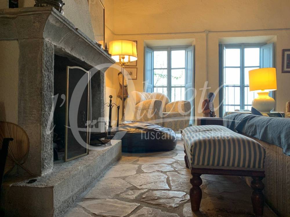 casa indipendente in vendita a Coreglia Antelminelli