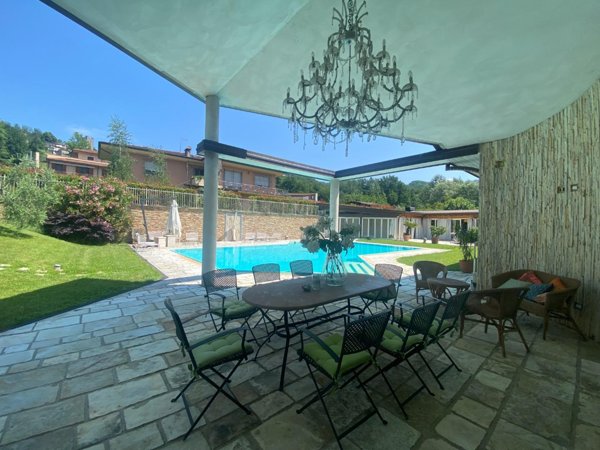 casa indipendente in vendita a Coreglia Antelminelli in zona Ghivizzano