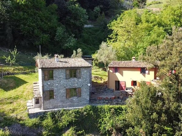 casa indipendente in vendita a Coreglia Antelminelli