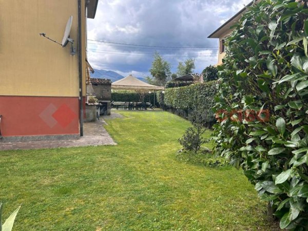 appartamento in vendita a Coreglia Antelminelli in zona Ghivizzano