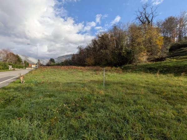 terreno edificabile in vendita a Coreglia Antelminelli in zona Piano di Coreglia