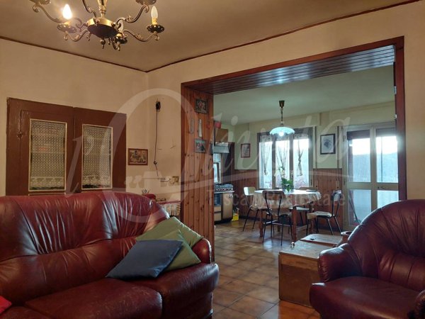 casa indipendente in vendita a Coreglia Antelminelli in zona Tereglio