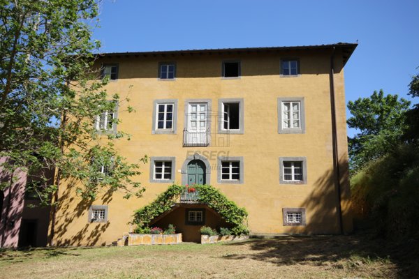 casa indipendente in vendita a Coreglia Antelminelli