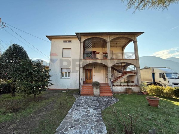 appartamento in vendita a Coreglia Antelminelli in zona Piano di Coreglia