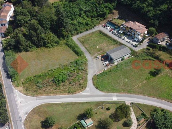 terreno edificabile in vendita a Coreglia Antelminelli in zona Piano di Coreglia