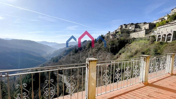 appartamento in vendita a Coreglia Antelminelli in zona Tereglio