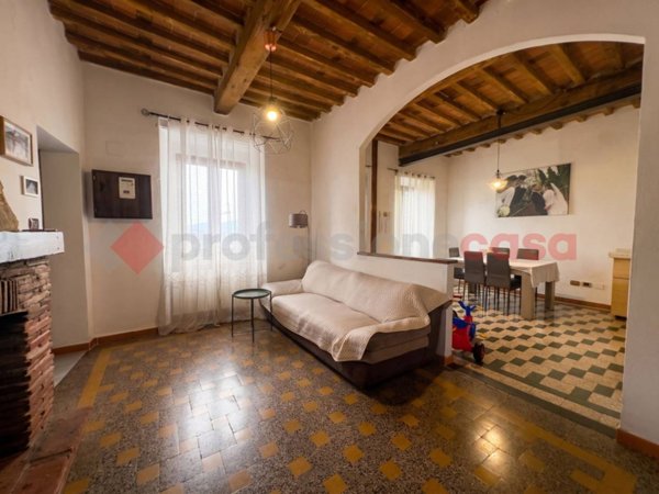 casa indipendente in vendita a Coreglia Antelminelli