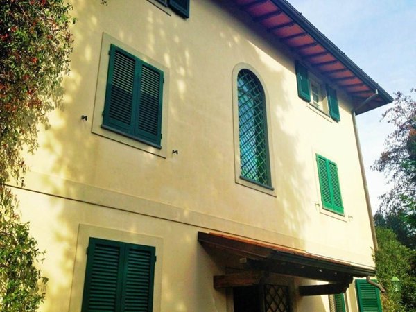 appartamento in vendita a Forte dei Marmi in zona Roma Imperiale
