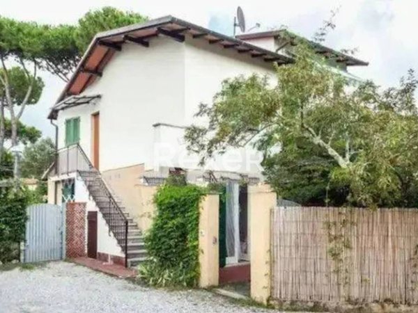 casa indipendente in vendita a Forte dei Marmi