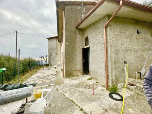 casa indipendente in vendita a Forte dei Marmi