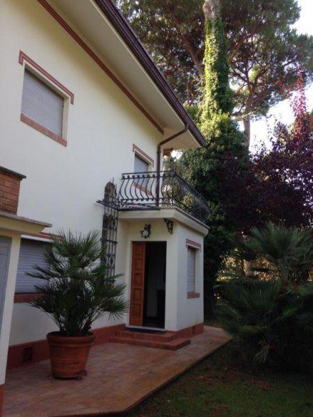 casa indipendente in vendita a Forte dei Marmi