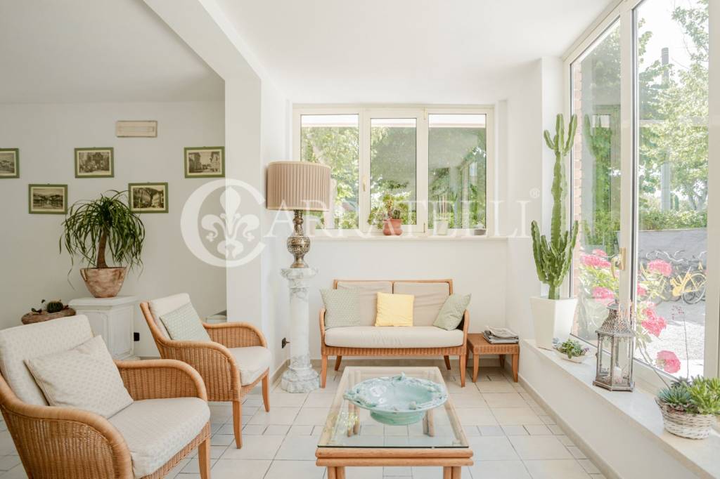 negozio in vendita a Forte dei Marmi