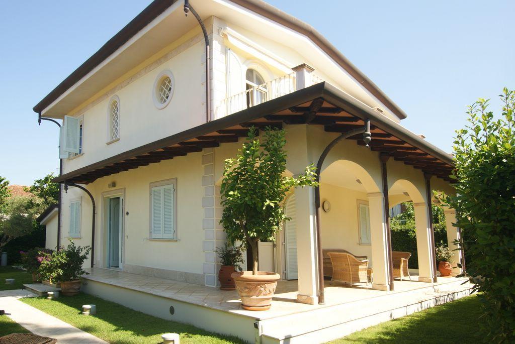 casa indipendente in vendita a Forte dei Marmi