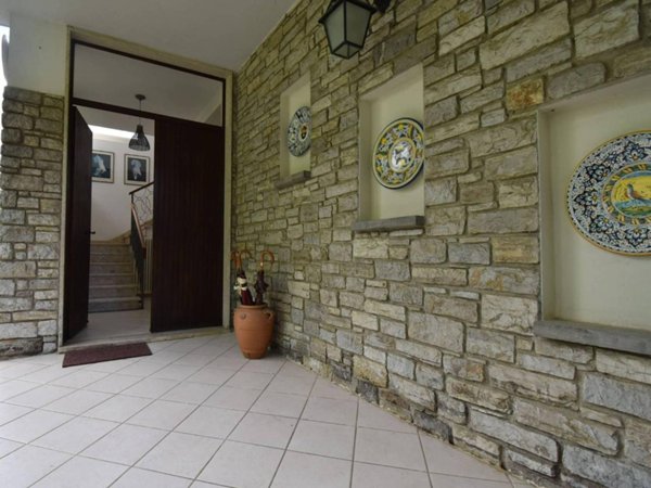 casa indipendente in vendita a Forte dei Marmi