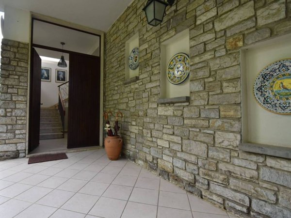 casa indipendente in vendita a Forte dei Marmi