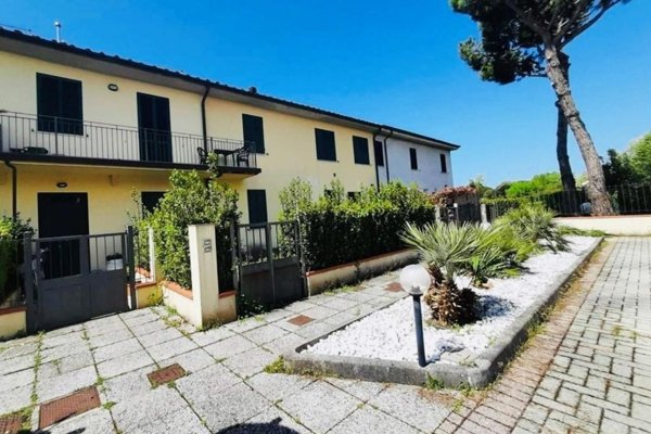 appartamento in vendita a Forte dei Marmi